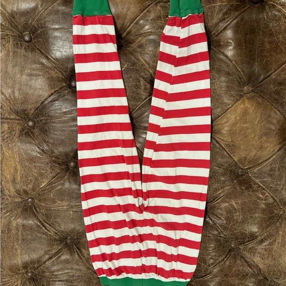 Holiday Pajamas Unisex Size 8 - Picture 7 of 7